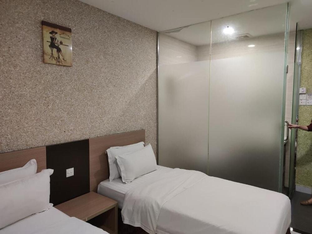 Lbs Hotel Cheras Exterior photo